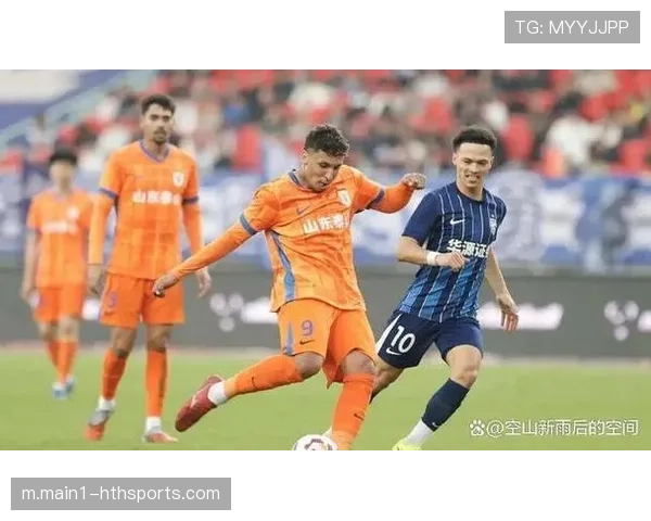 山东泰山冬窗零支出策略引关注 仅免签阿尔瓦罗填补后防空缺